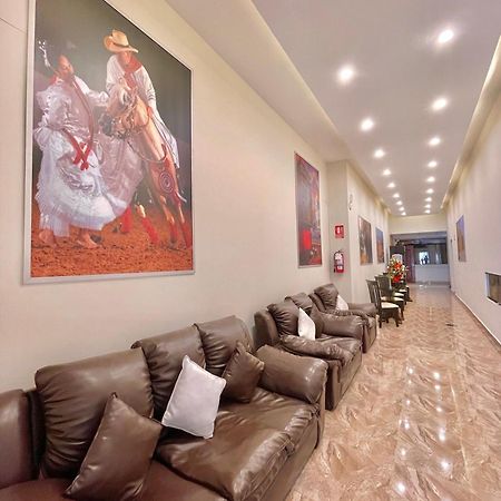 Jultom Inn Hotel & Suites Trujillo Exterior foto